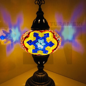 Handcrafted Turkish Mosaic Table Lamp: Unveiling the East&#39;s Enigmatic Glow