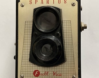 Vintage Spartus Full Vue Bakelite Box Camera (Rare)