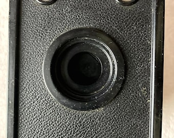Vintage Agfa Ansco D-6 Cadet box camera