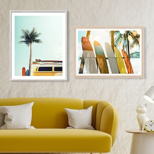 Surf bedrukbare muur kunst set, set van 2 surf prints, surfplank print, kleurrijke strand kunst, gele beachy kunst, digitale download, retro van