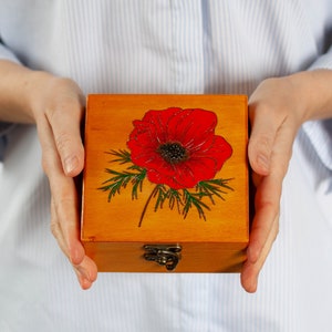 Wooden box with poppy flower painted on the lid, Stash box, Keepsake small chest, Trinket box, Jewelry storage