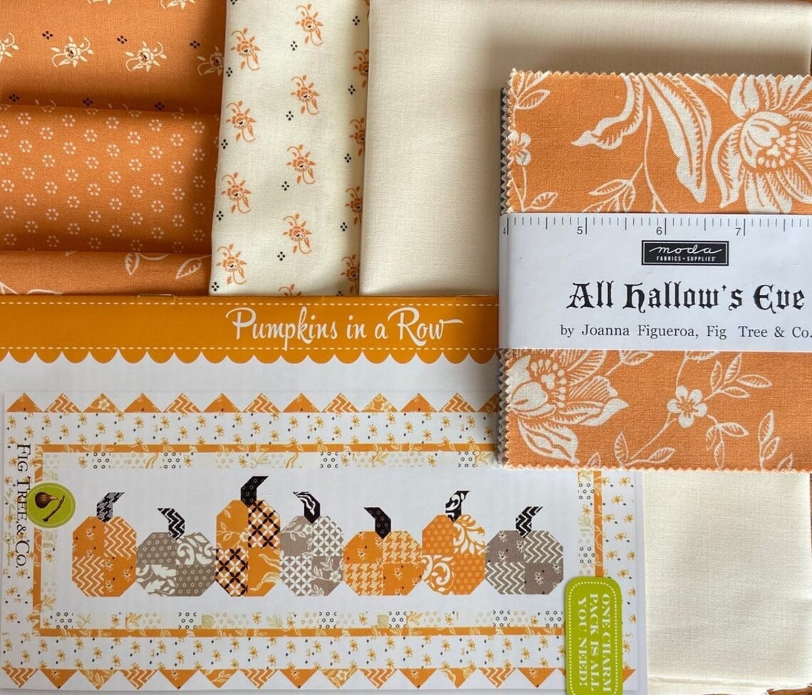 Table Runner Quilt Kit PUMPKINS IN A ROW with Fig Tree's Etsy