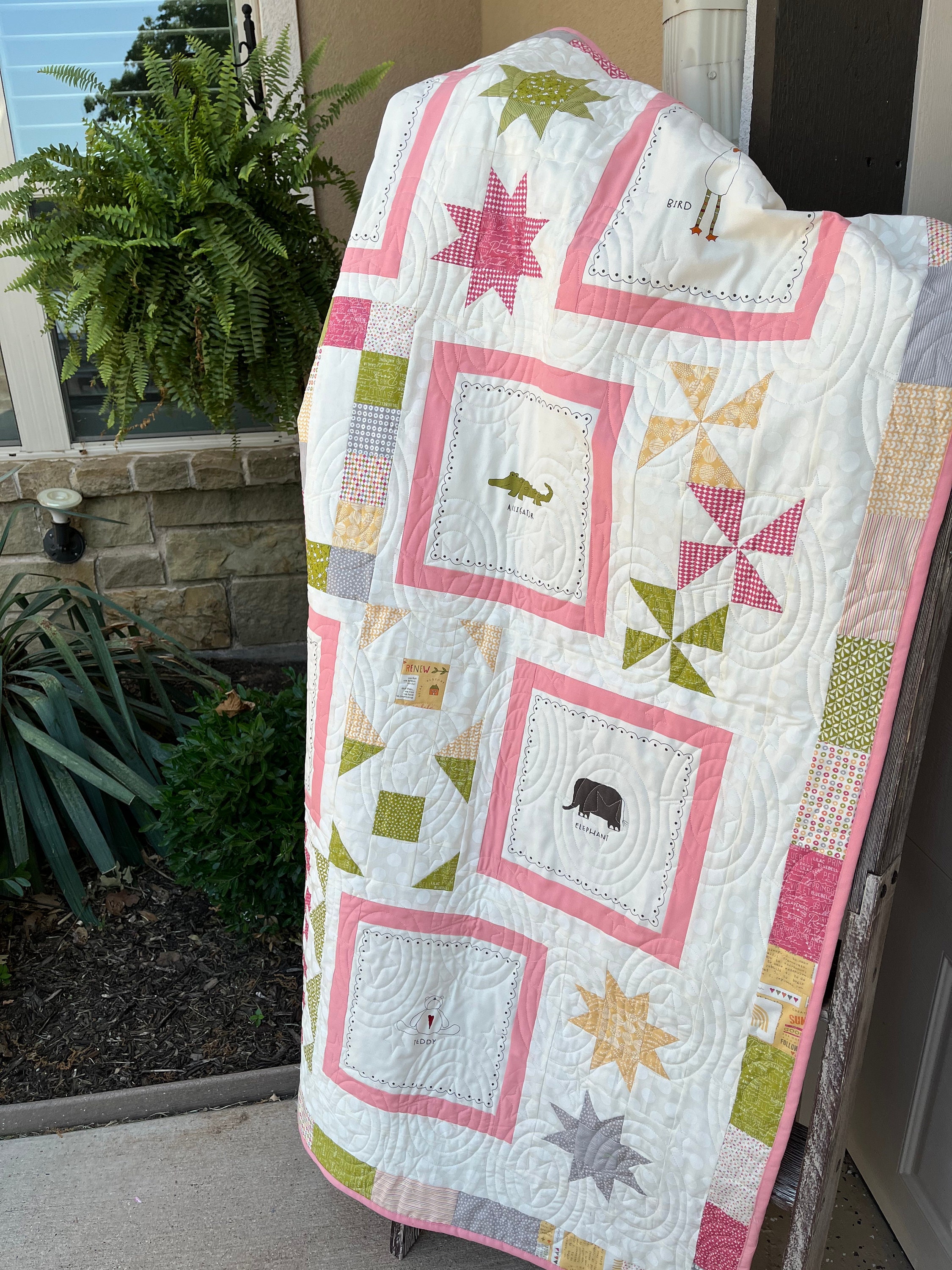 ANIMAL CRACKERS in a Box Pastel Moda Charm Quilt Kit Etsy