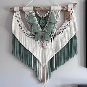 Boho Sage macrame wall hanging, Japandi fiber art for boho interior, Makramee Wandbehang, Macrame wall Hanging, Baby room decor