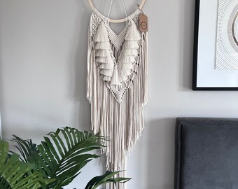 Boho macrame dreamcatcher for playroom wall decor, Modern wall hanging, personalized gift for Baby Shower, Handmade home decor, Mother's Day