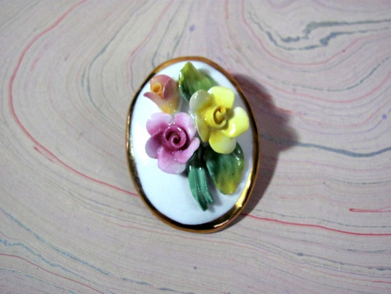 Vintage Brooch Rose Bouquet Artone Bone China Mad… - image 2