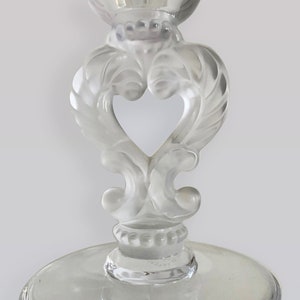 Cristal de Sèvres Grand Vase à flûte - vintage Français Porte-bougies en cristal - Vase en cristal de Sèvres - Vase à tige en forme de cœur Acanthus feuilles vase