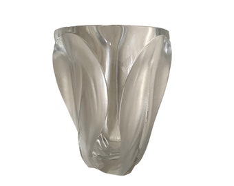 Lalique Ingrid Crystal Vase - Vintage Lalique Paris Frosted Clear Leaf Cut Crystal Centerpiece Mid Century French Cristal Glass Art Display