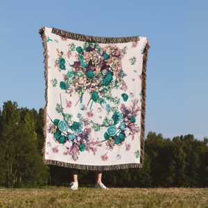 Floral Woven Blanket Farmhouse Boho Fringe Blanket 100% Cotton Wildflower Throw Blanket Tapestry Housewarming Gift for Mom