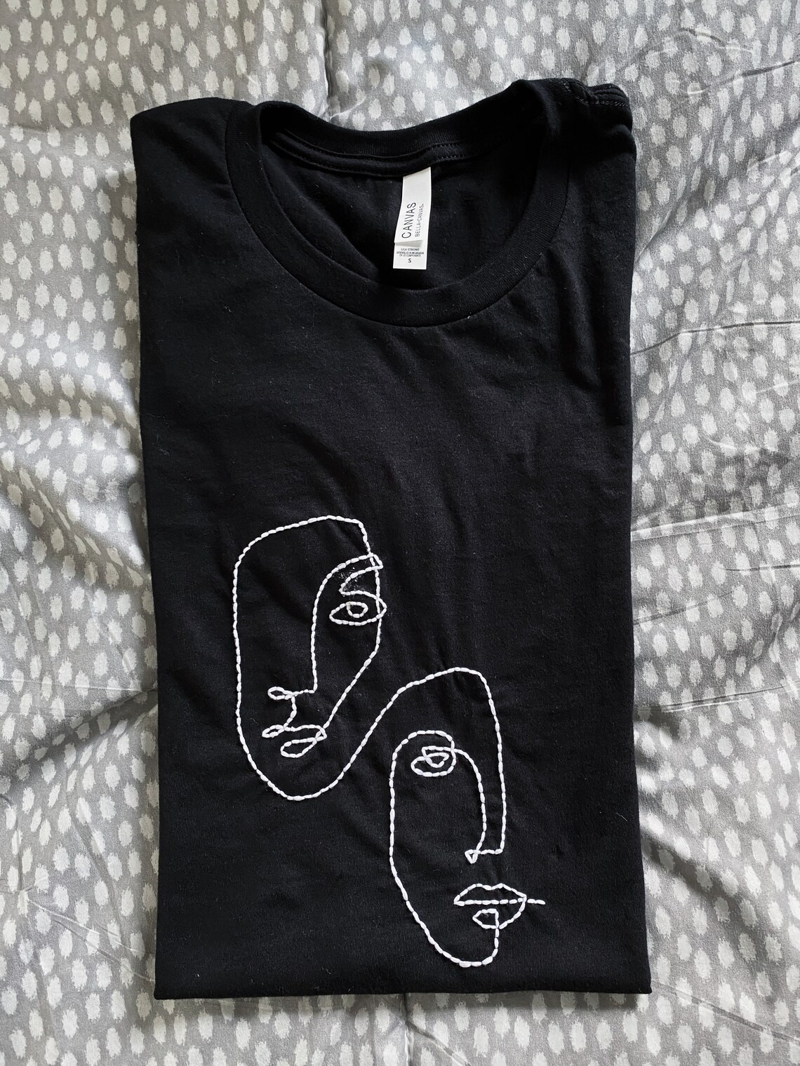 Minimalist Embroidered Line Art Tee | Etsy