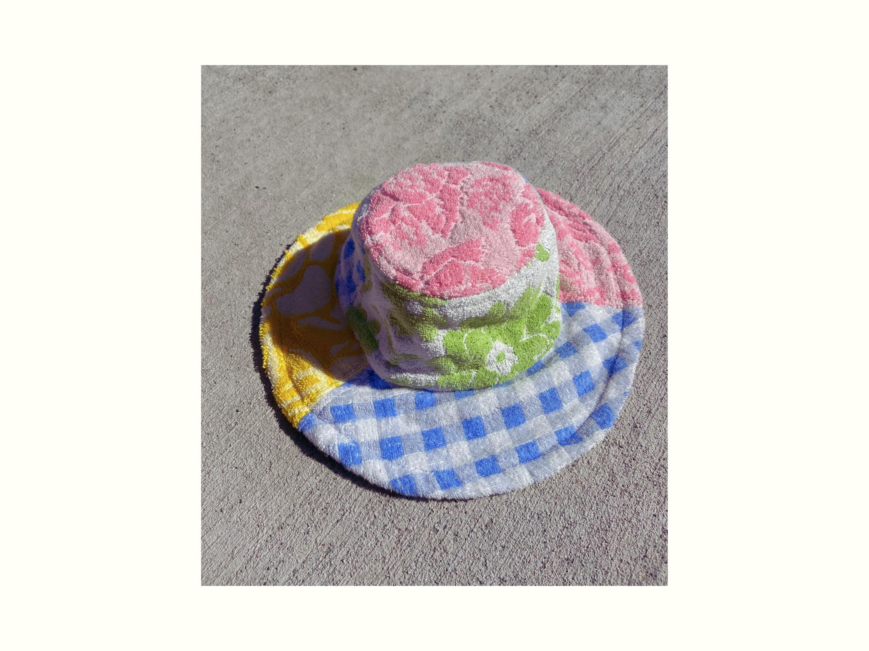 OOAK Patchwork Towel Sun Hat - Etsy display picture 2