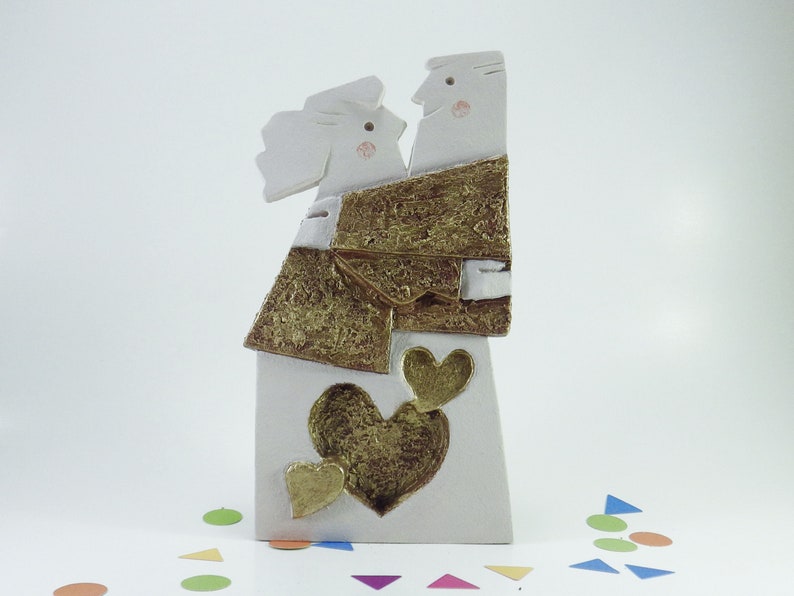 Figure of couple hugged. Pets. Family. Original gift. image 0