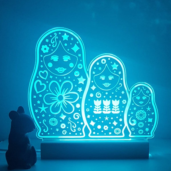 Lampe led de poupée russe Matryoshka Cadeaux à thème, Lampe à changement de couleur, Veilleuse de pépinière, Lumière personnalisée, Poupées gigognes, Lumière de chambre à coucher,