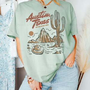 Austin Texas Shirt Comfort Colors Shirt Country TShirt Dress Vintage Desert Shirt Cowgirl Clothes Western Graphic Tee Oversized Texas Shirt Bay