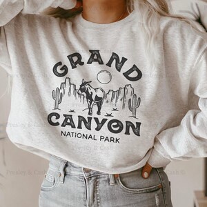 Grand Canyon Sweatshirt National Park Shirt Outdoor Shirt Western Fashion Arizona Sweatshirt Vintage National Park Tee Road Trip Crewneck Ash