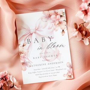 Modello di invito per baby shower con fiocco rosa Baby in Bloom, modello di invito per baby shower con fiori di ciliegio acquerello, modello di invito stampabile con nastro rosa Canva