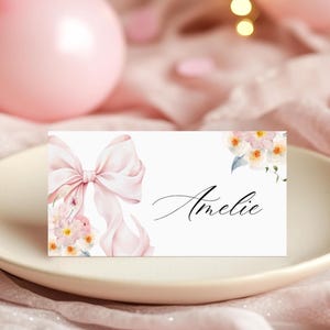 Modello per biglietto da visita con etichetta per alimenti per baby shower, modello per biglietto da visita con fiocco rosa floreale, modello per biglietto da visita con etichetta per buffet, elegante biglietto da visita con fiocco per baby shower in fiore, stampabile