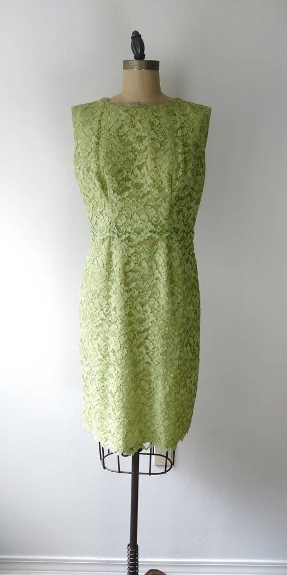 60s Lime Green Lace Wiggle Dress - image 3