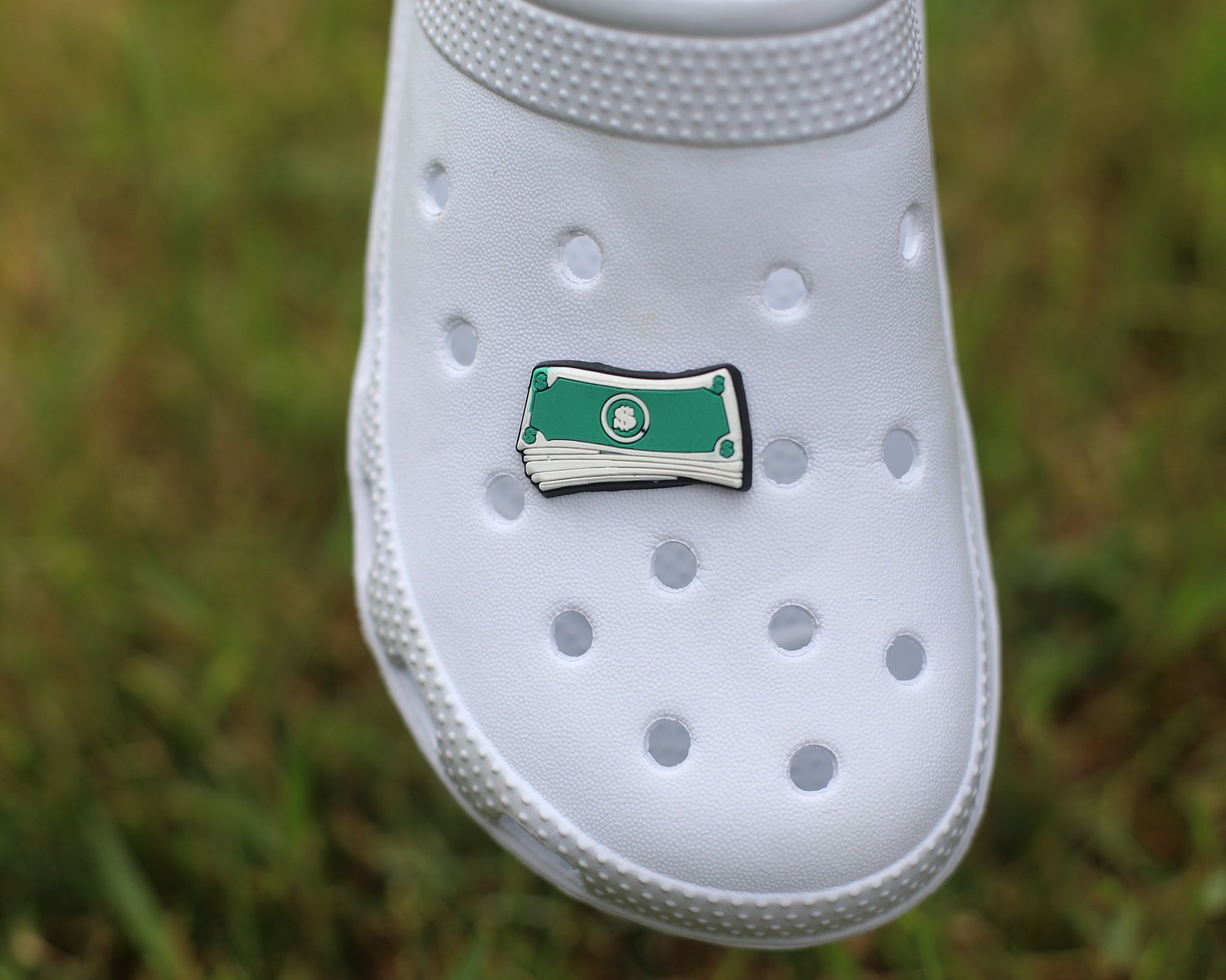 where to buy cheap croc charms