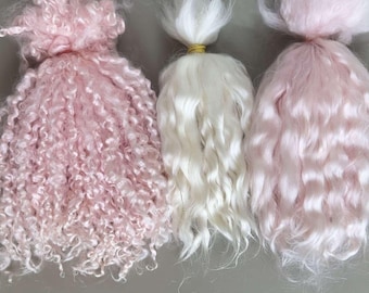 人形の髪用オーガニックウォッシュドモヘア、2.11オンス（60グラム）/ティーズウォーターフリース