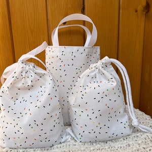 Handmade 100% cotton gift/party bags - lovely for wedding, new baby, birthday, anniversary gifts. Great for storage too - 4 sizes. UK made.