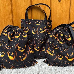 Katoenen tassen Halloween Scary Pumpkin. Fantastische &#39;Trick or Treat&#39;-herinneringstassen of spookachtige cadeau-/feesttassen.  Duurzaam 100% katoen. Gemaakt in het VK.