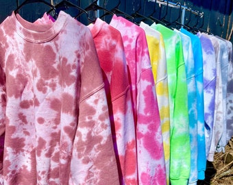tie dye ladies sweatshirt