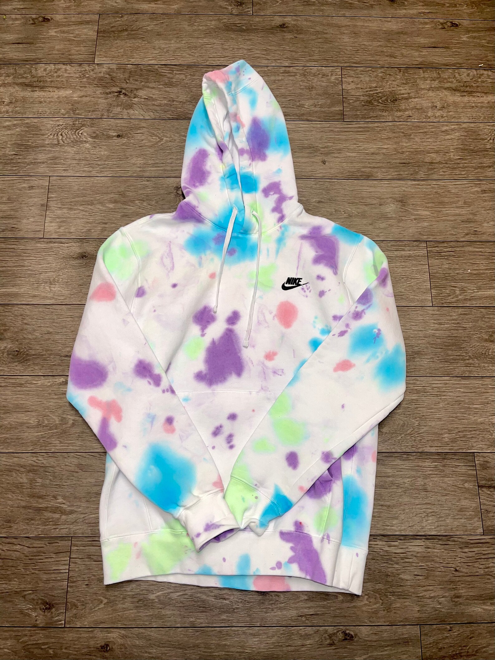 mens nike tie dye shoes