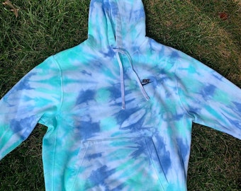 tie dye nike sweatshirt