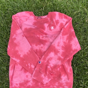 Red Champion Tie Dye Crewneck, Champion Sweatshirt, Womens Shirt Champion, Womens Sweatshirt, Mens Sweatshirt, Tie Dye Champion, Tie dye