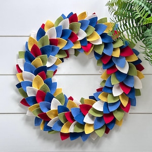 Felt Leaf Wreath: Colorful Minimalist Decor (17&quot; or 19&quot;)