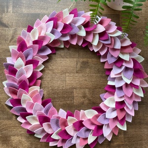 Shades of Pink Felt Wreath, Boxwood Inspired Wreath, Little Girls Room Décor, Unique Gift for Someone Special, Mothers Day