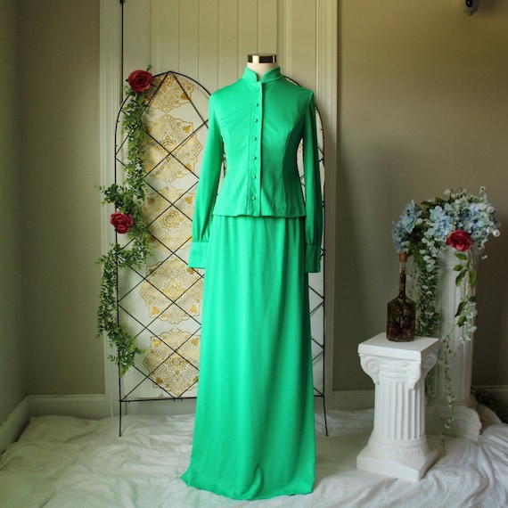 1970s green polyester dress set with flared peplum back jacket small womens alison ayres medium 10 emerald 1970s green polyester dress set with flared peplum back jacket small womens alison ayres medium 10 emerald