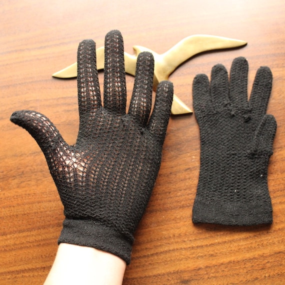 Helinca vintage black knit super stretchy gloves … - image 1