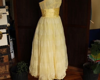 50s chiffon tea length strapless romantic yellow lace prom tulle cupcake a line sheer size XXS Extra Small waist 22 vintage dress