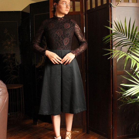 reddish purple dress Damson Purple Casual Midi Dress: Scarlette Damson Purple / Small style empire waistband create a sophisticated silhouette Womens Dresses Butterfly Sleeve Wrap