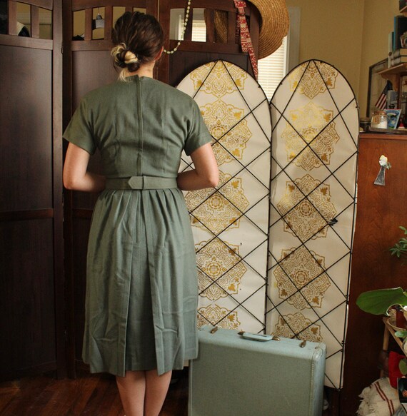 olive green day dress 40s 50s Vintage Wool Short Sleeve Pin up Mid Calf Day Dress Olive Green  Pleated Skirt a Line Size XS Waist 24 Georgia Bulock Vintage Dress