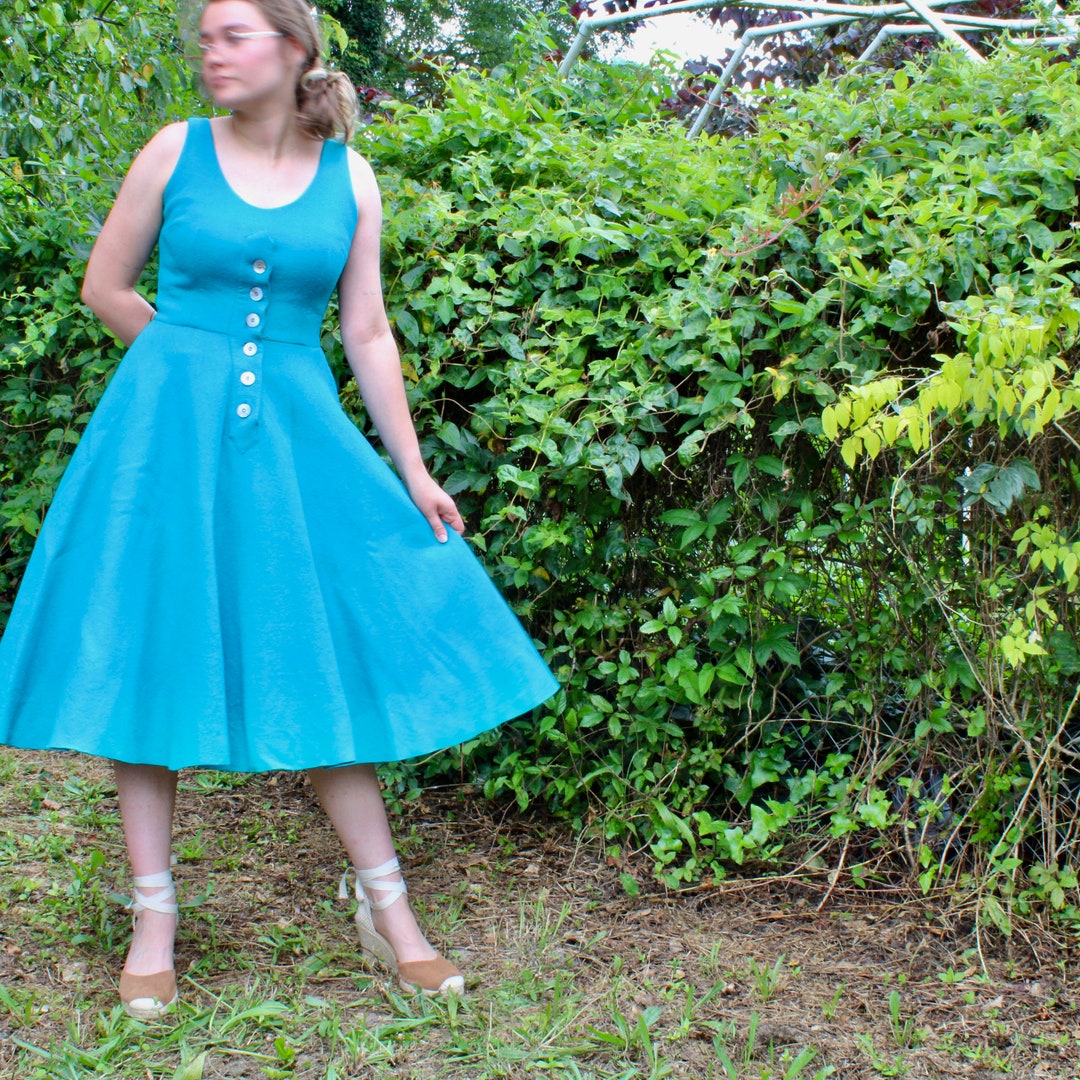 can i dye a chiffon dress TIE-DYE METALLIC V-NECK GOWN | CULT MIA Sweetheart Crystal Tulle Ball Usborne Books Color:Light purple The Madeleine Dress brings