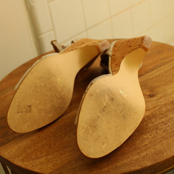 1960s 70s size 6.5 vintage picnic shoes real cork… - image 6