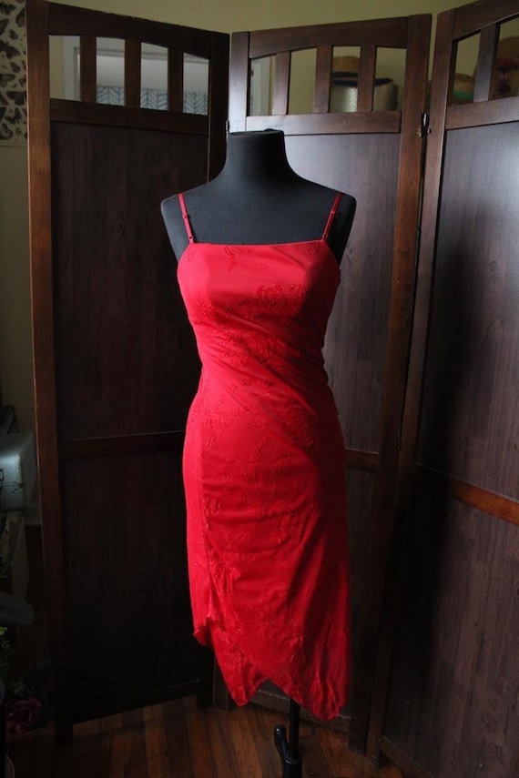 pink dress with red flowers 1950s Swing Sundress and Scarf in Red Vintage Roses