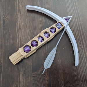 DND Würfel halten Armbrust | D&D Würfel aufbewahrung | Dungeons And Dragons Geschenk | Optional benutzerdefinierte Namensgravur