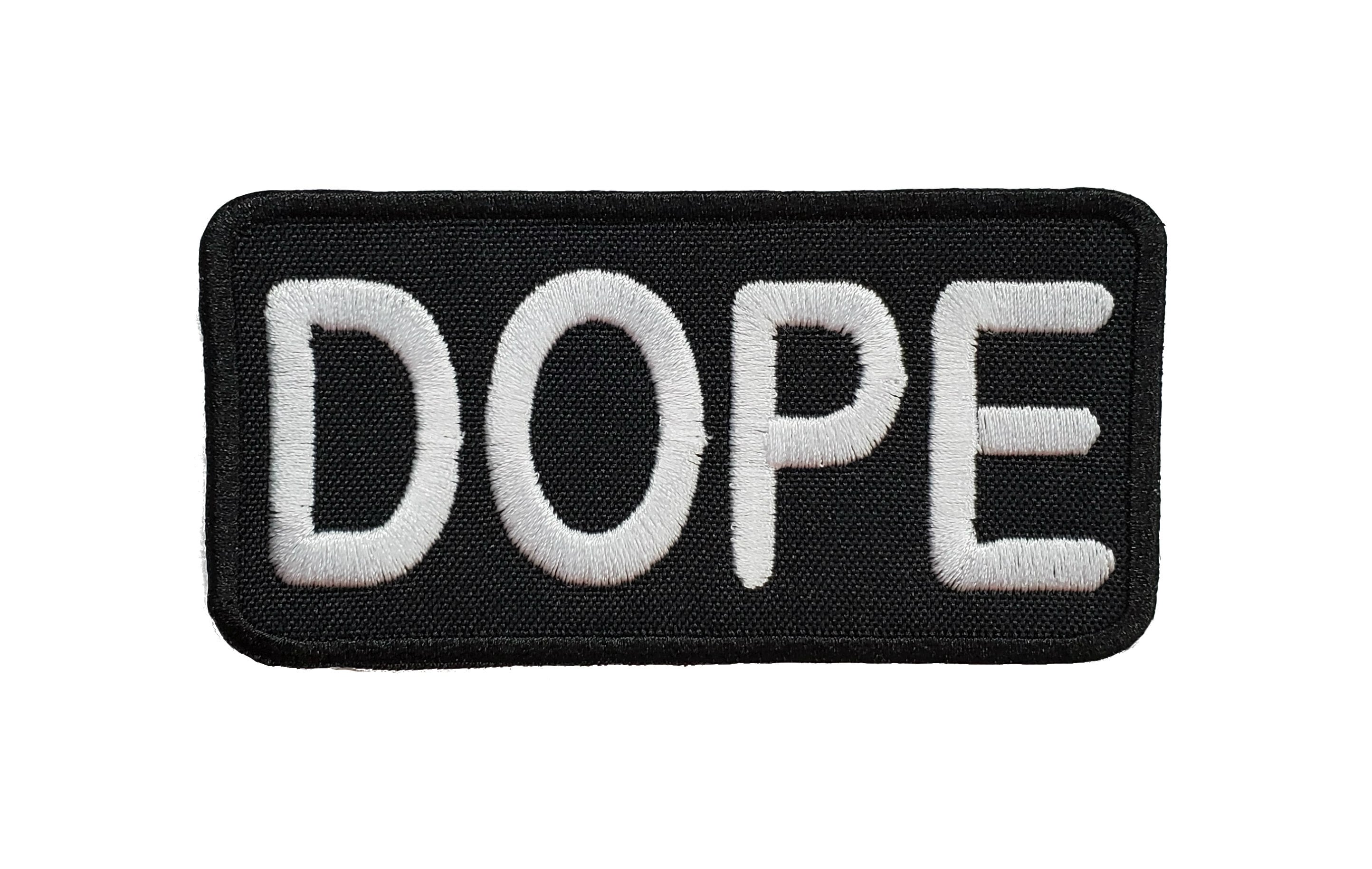 Toppa ricamata DOPE da applicare con il ferro da stiro, realizzata negli USA (3,9 X 2) - Italia
