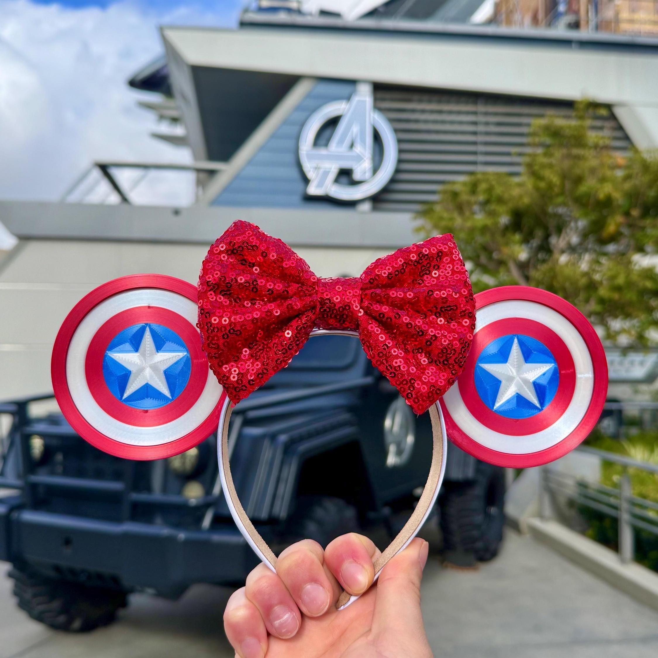 Mouse Ears Moving Spinning Captain America Micky Minnie  display picture 1
