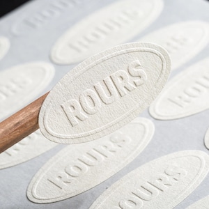 Sticker gaufré à l'aveugle - Stickers scellés personnalisés, gaufrage 3D en relief, logo personnalisé, étiquette en papier blanc, sticker mariage