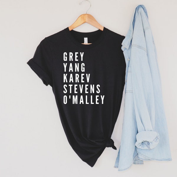 Grey's Anatomy T-Shirt / OG Interns T-Shirt / Merideth Grey , Cristina Yang , Alex Karev , Isobel Stevens , George O' Malley T-Shirt