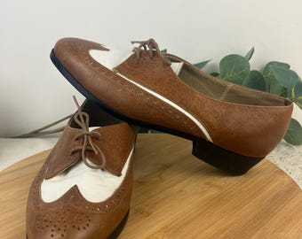 Zapatos vintage Froment-Leroyer de piel bicolor marrón y crema – Zapatos Oxford para mujer de los años 70 – Talla 38
