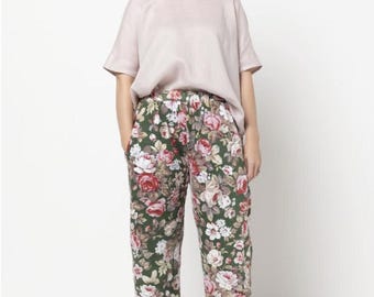 Style Arc Bob Woven Pant Pattern Multi sizes 4-16 and 10-22. Paper pattern is new and uncut.