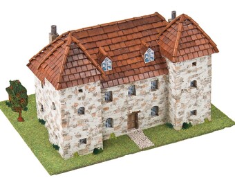 CUIT Ceramic Building Construction Kit, French House of Auvergne Region (1:87)