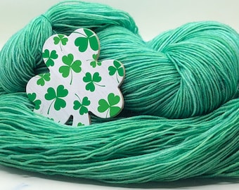 Hand Dyed 4ply Sock Yarn Leprechaun’s Luck 75 Superwash Merino 25 Nylon 440 Yards Indie Dyer