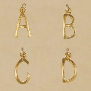 Colgante con letras del alfabeto chapado en oro o plata esterlina, regalo para él, ella, mamá, día de la madre, papá, día del padre, novio, novia, esposa